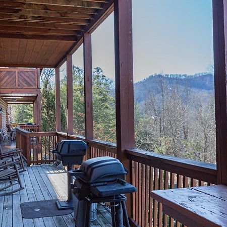 Bear Claw - Bear Claw Retreat In Pigeon Forge! Villa Exterior foto