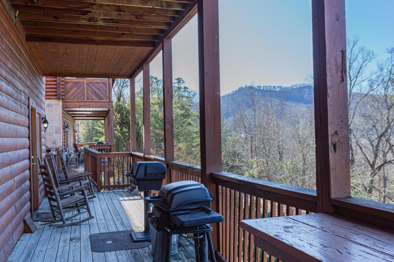 Bear Claw - Bear Claw Retreat In Pigeon Forge! Villa Exterior foto